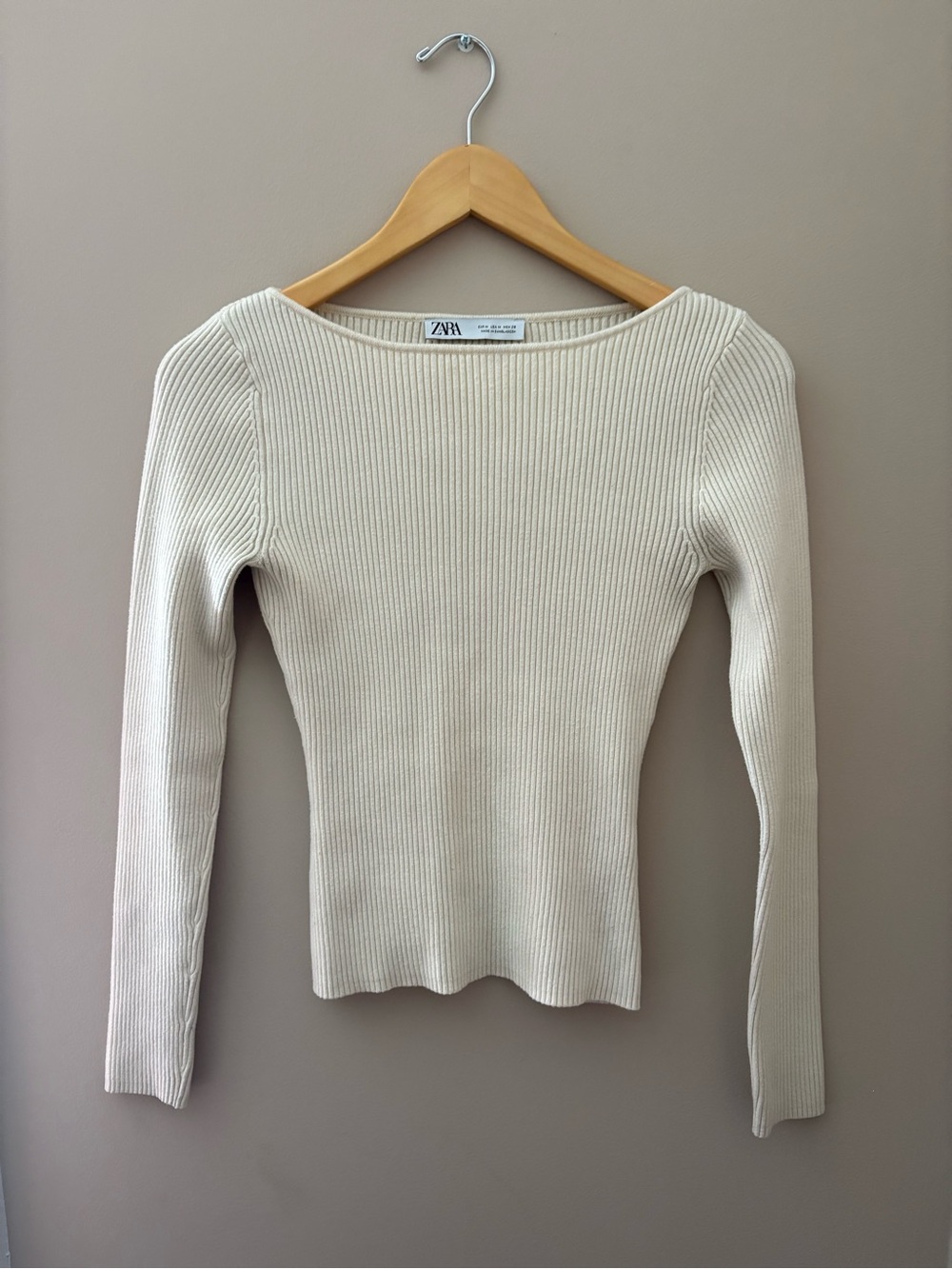 Zara Ribbed Boatneck Long Sleeve Sweater - Cream Sz M